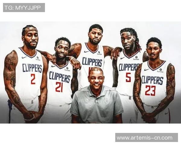 南京篮球队反击战术解析：深度剖析球队成功背后的秘密与策略